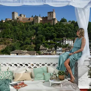 https://exclusive-alhambra-carvajales.es-andalucia.com
