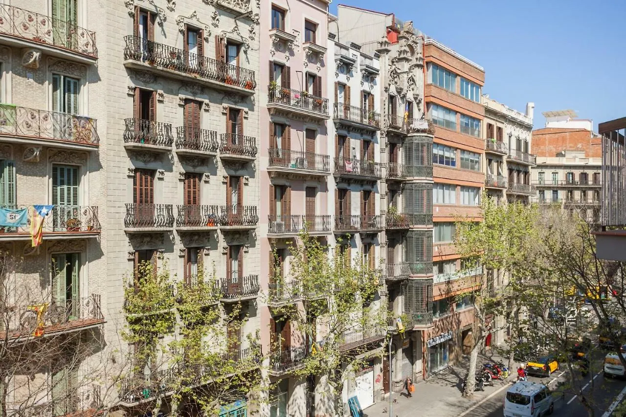 Flateli Rossello Apartment Barcelona